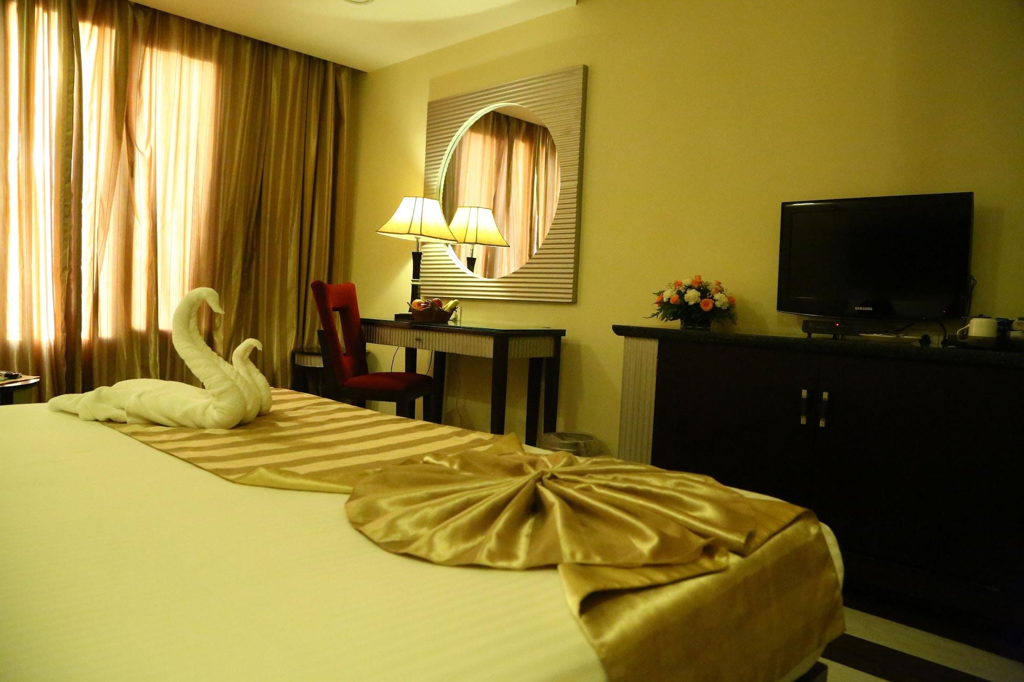 Regenta Central Deccan Chennai, Royapettah Exterior photo