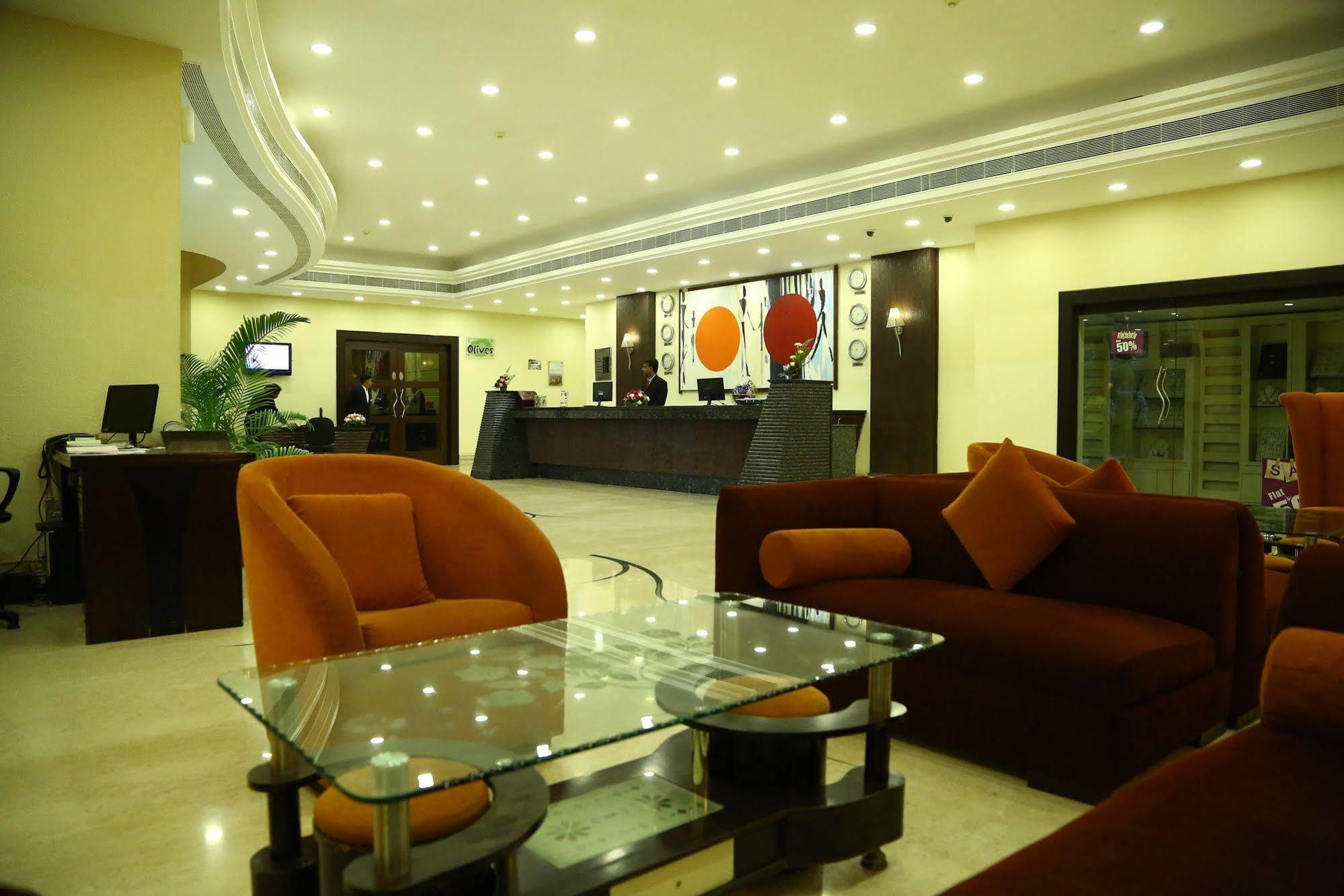 Regenta Central Deccan Chennai, Royapettah Exterior photo