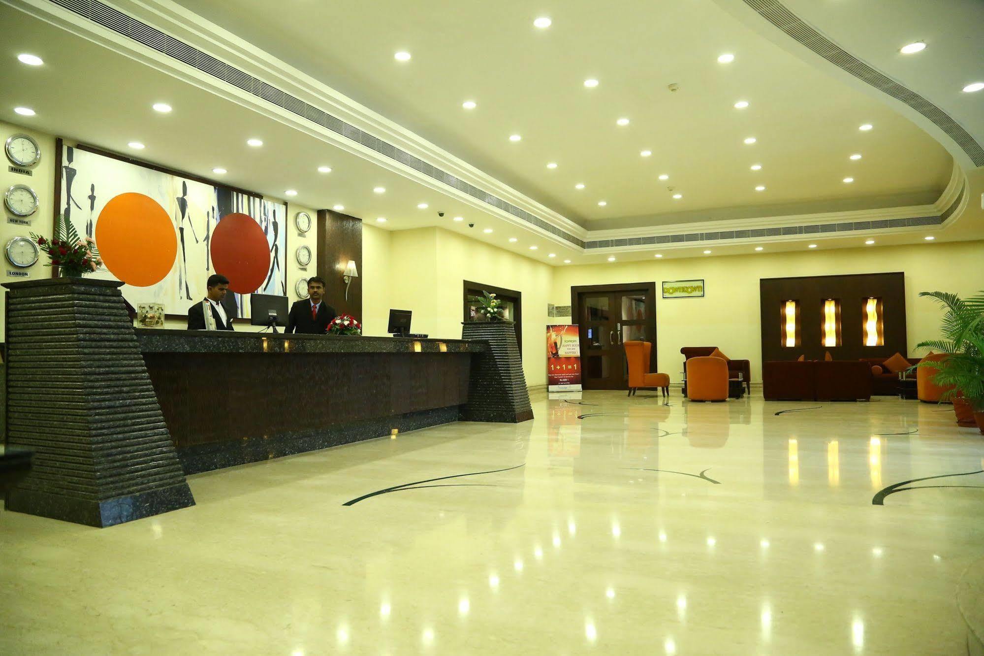 Regenta Central Deccan Chennai, Royapettah Exterior photo