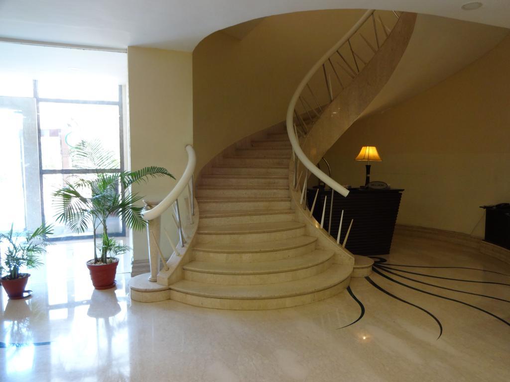 Regenta Central Deccan Chennai, Royapettah Exterior photo