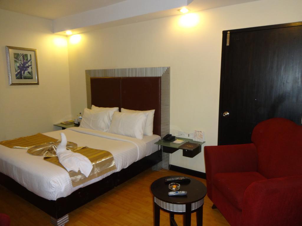 Regenta Central Deccan Chennai, Royapettah Room photo